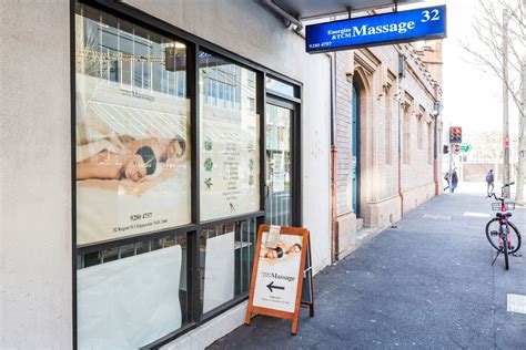 Sexual massage Chippendale