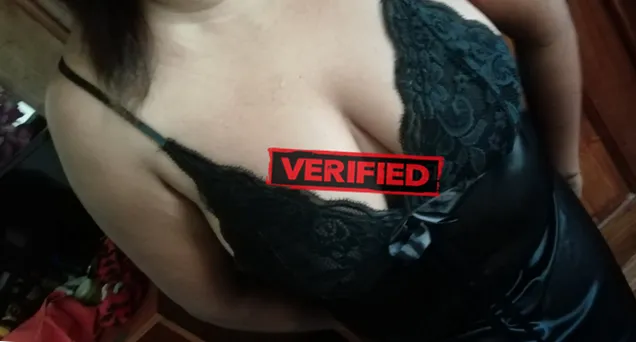 Beverly tits Prostitute Al Mahbulah