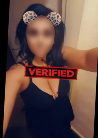 Harper Titten Finde eine Prostituierte Zorneding