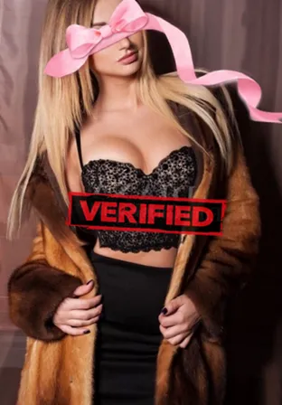 Britney sexy Trouver une prostituée Lacombe